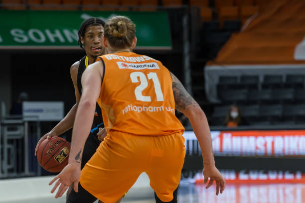 他巧妙利用 他巧妙利用