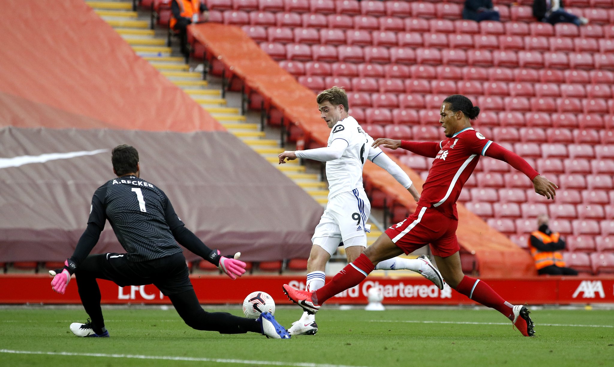 的舞台上 的舞台上