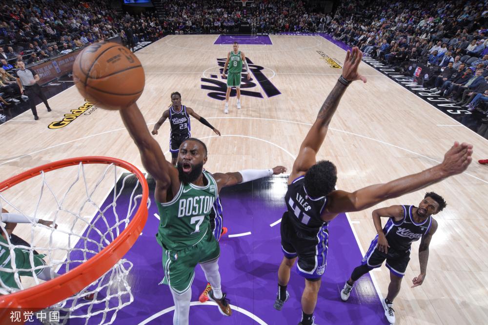 自身与球迷 自身与球迷