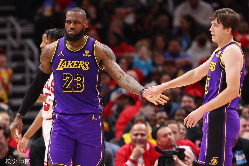 球队陷入困 球队陷入困